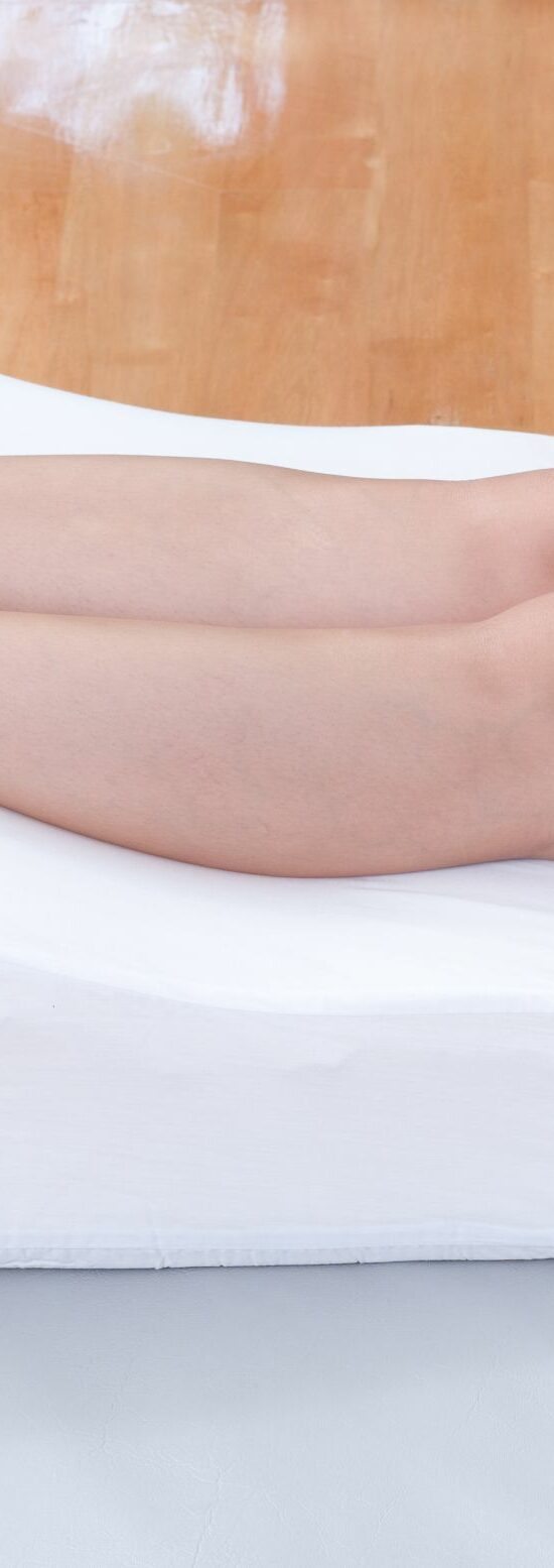 How Does Leg Elevation Pillow Improves Varicose Veins?